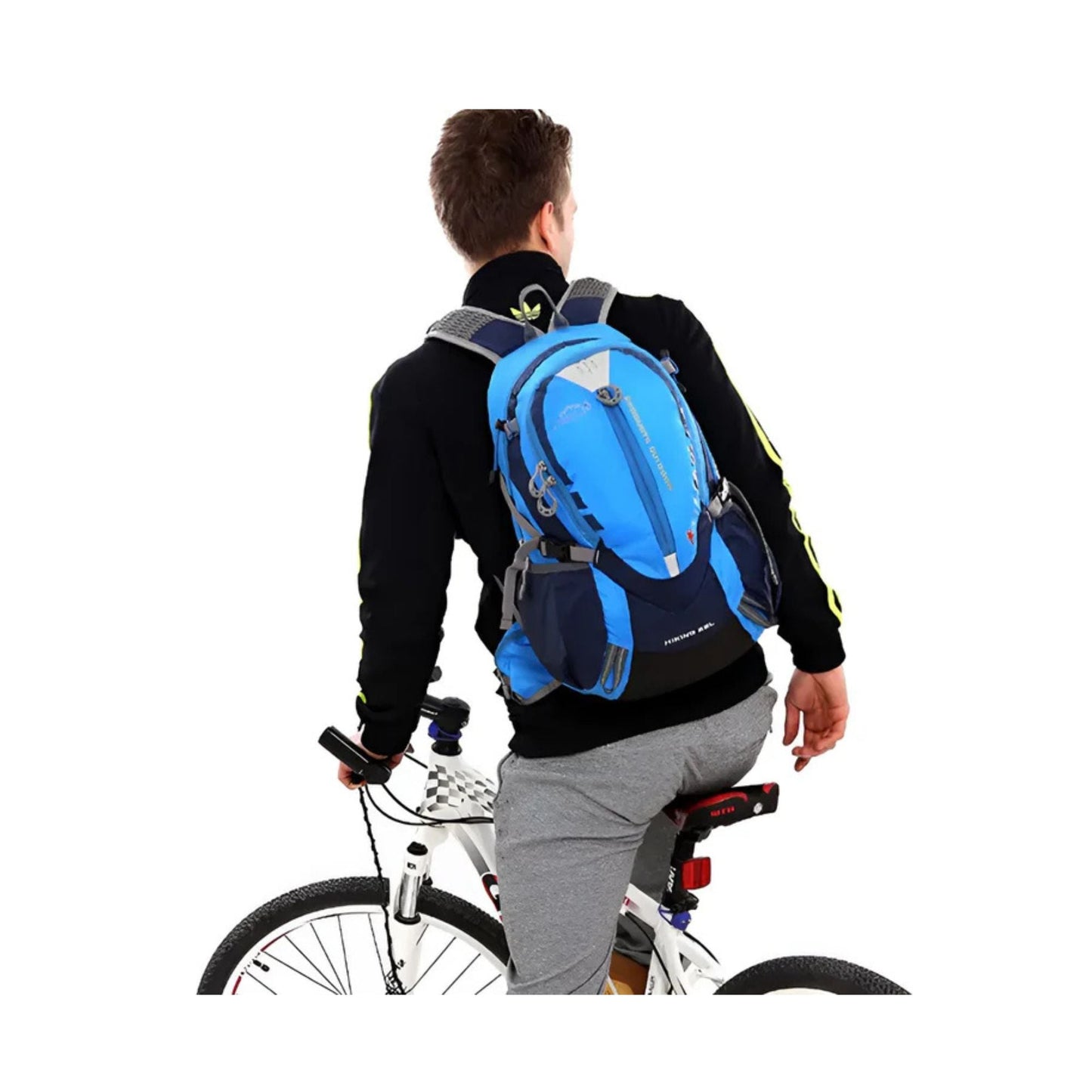 CarryQuest® - Bergbeklimmen Hydratatie Rugzak 25L + 2L Waterzak En Regenhoes - Ergonomisch & Duurzaam - Wandel Rugzak - Zwart