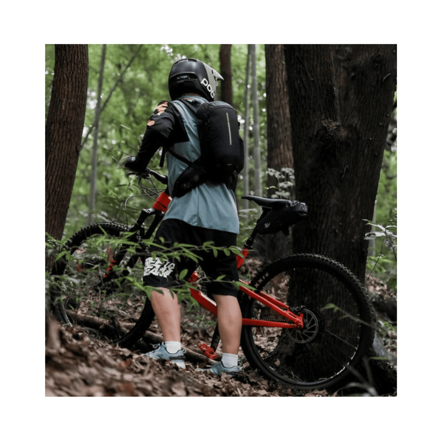 CarryQuest® - Wandel Rugzak 12L - Waterdicht - Backpack Fietsen - Waterzak - Zwart