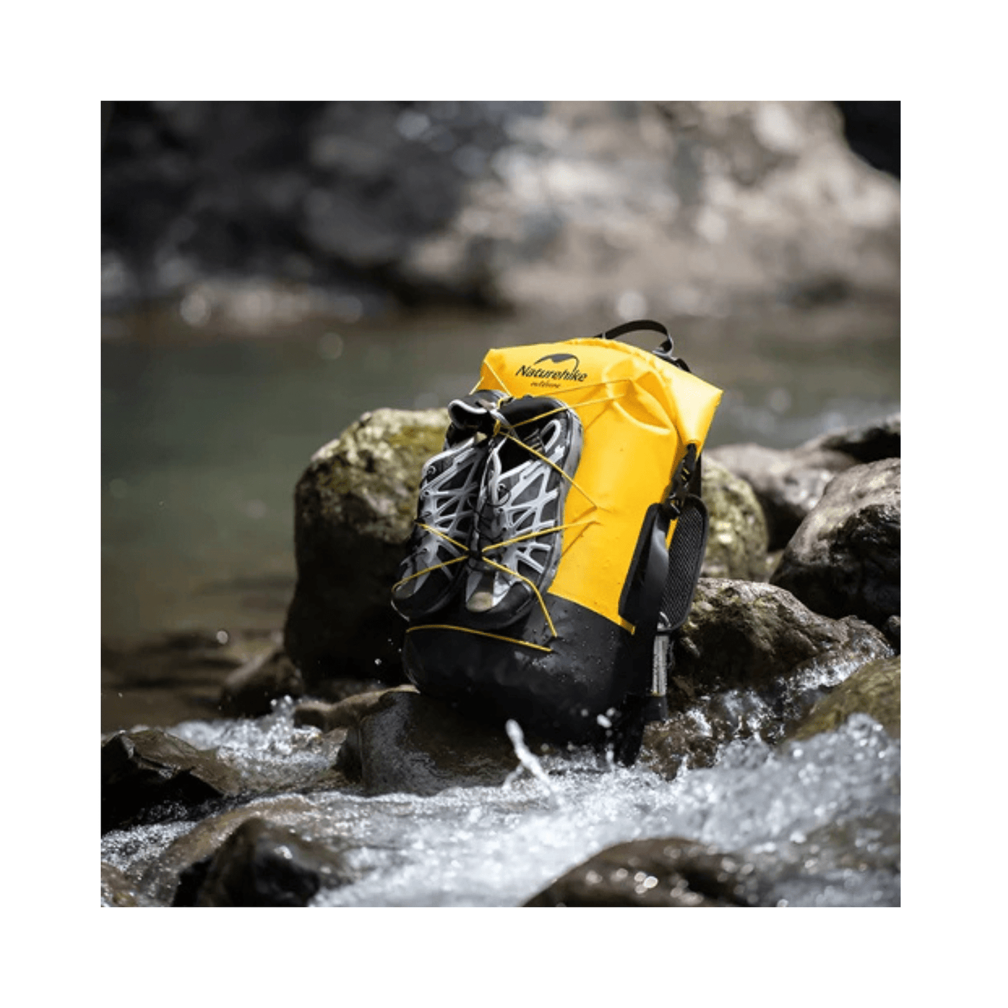 CarryQuest® - Waterdichte Rugzak - 20L - Backpack - Geel