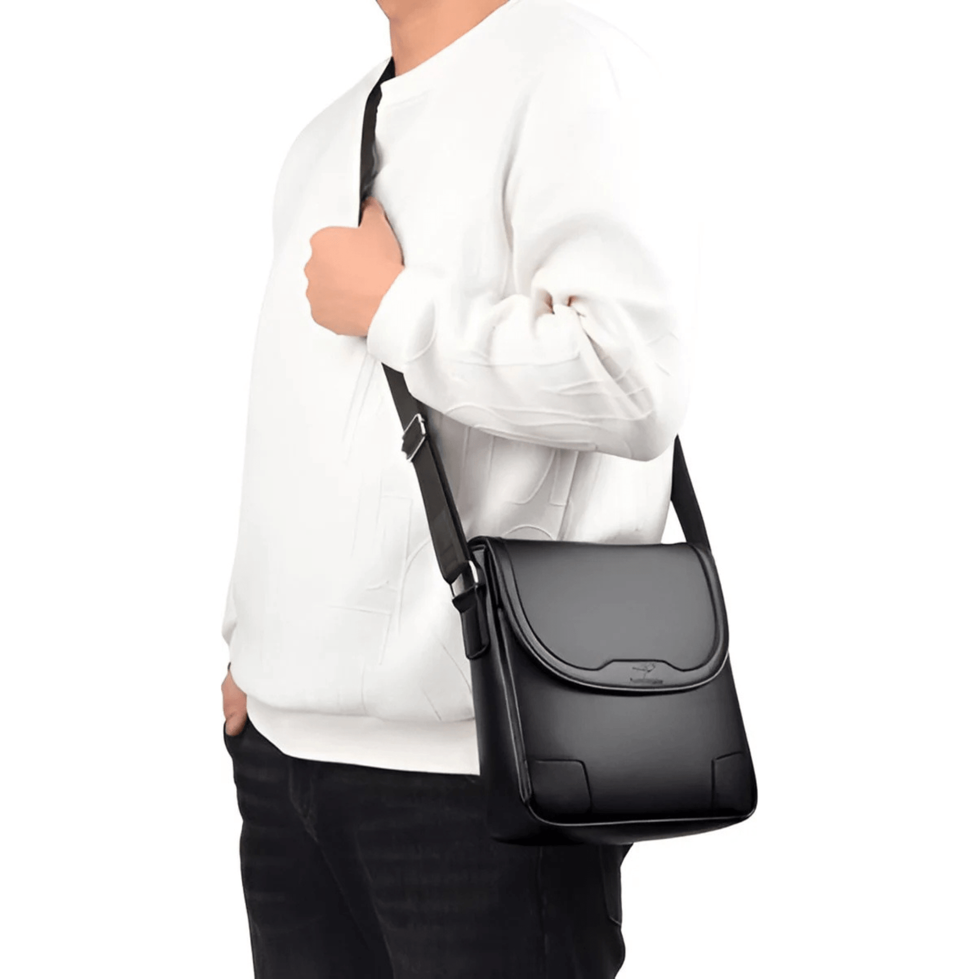 CarryQuest® - Luxe Heren Lederen Schoudertas - Waterdicht Zakelijke Handtas - Zwart