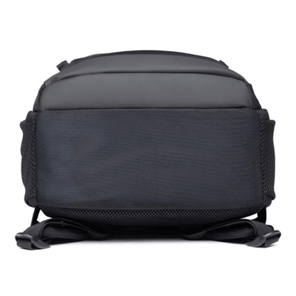 CarryQuest® - Waterdichte Zakelijke Rugzak - 20 - 35L - Laptop Rugzak - Zwart